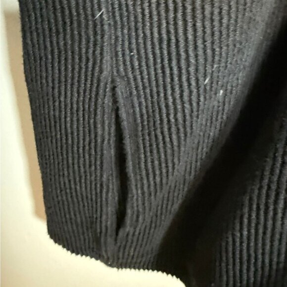 Weekday Black Ribbed Corduroy Full-Zip Jacket – Size M - Picture 4 of 7